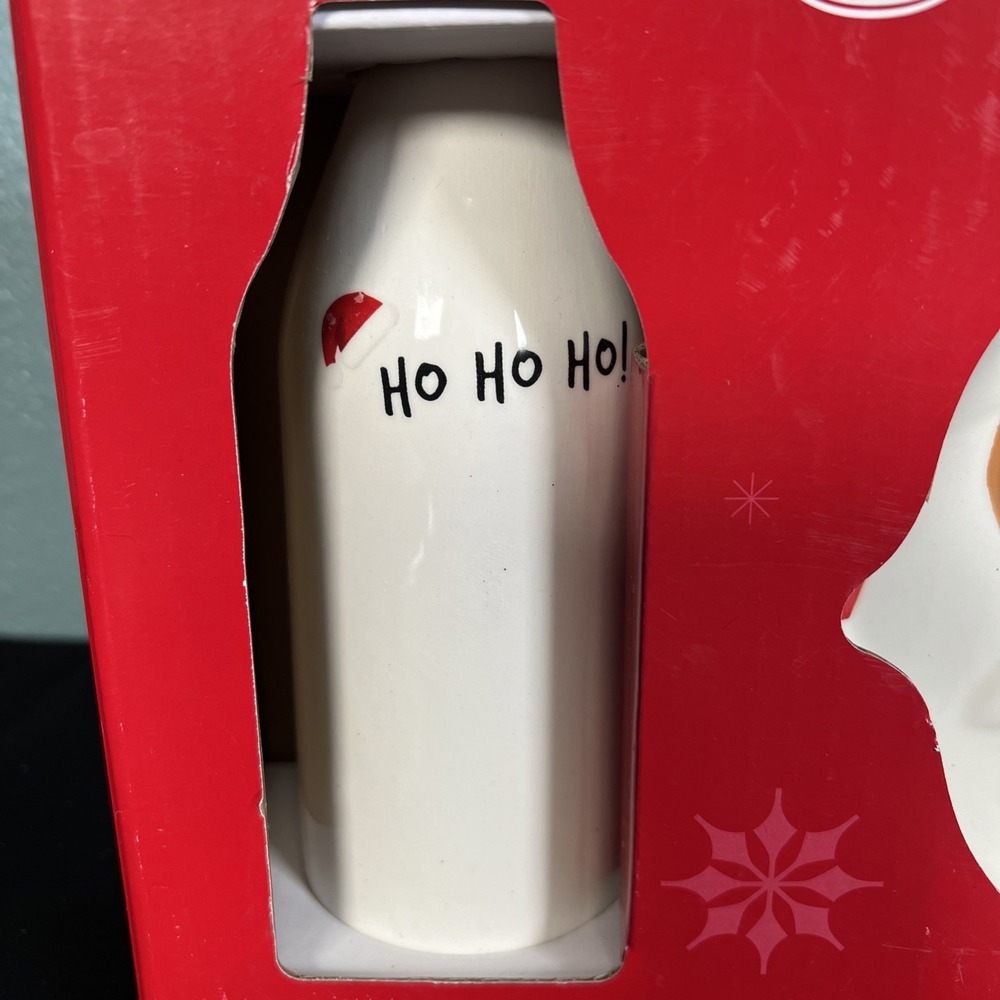Holiday Time Cookies For Santa Set Plate & Milk Bottle 7.5"x8" Plate 13oz Bottle - Picture 3 of 5